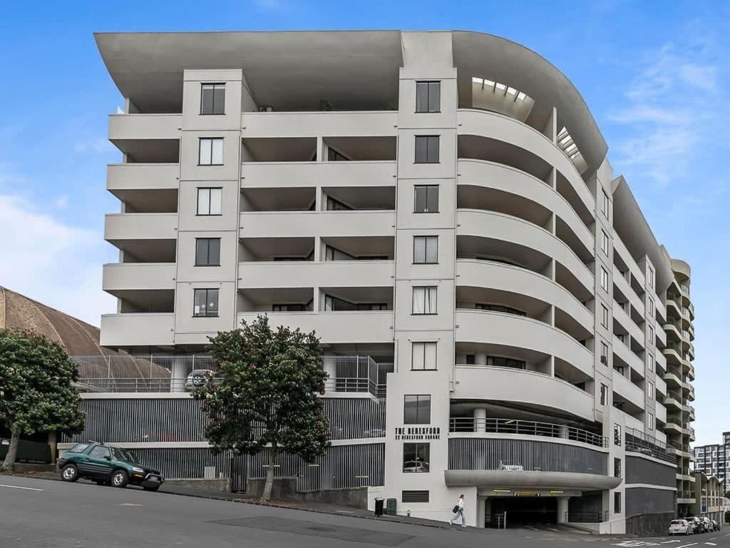 Beautiful Sky Tower View Home Near K' Road W/ Free Parking Auckland Eksteriør billede